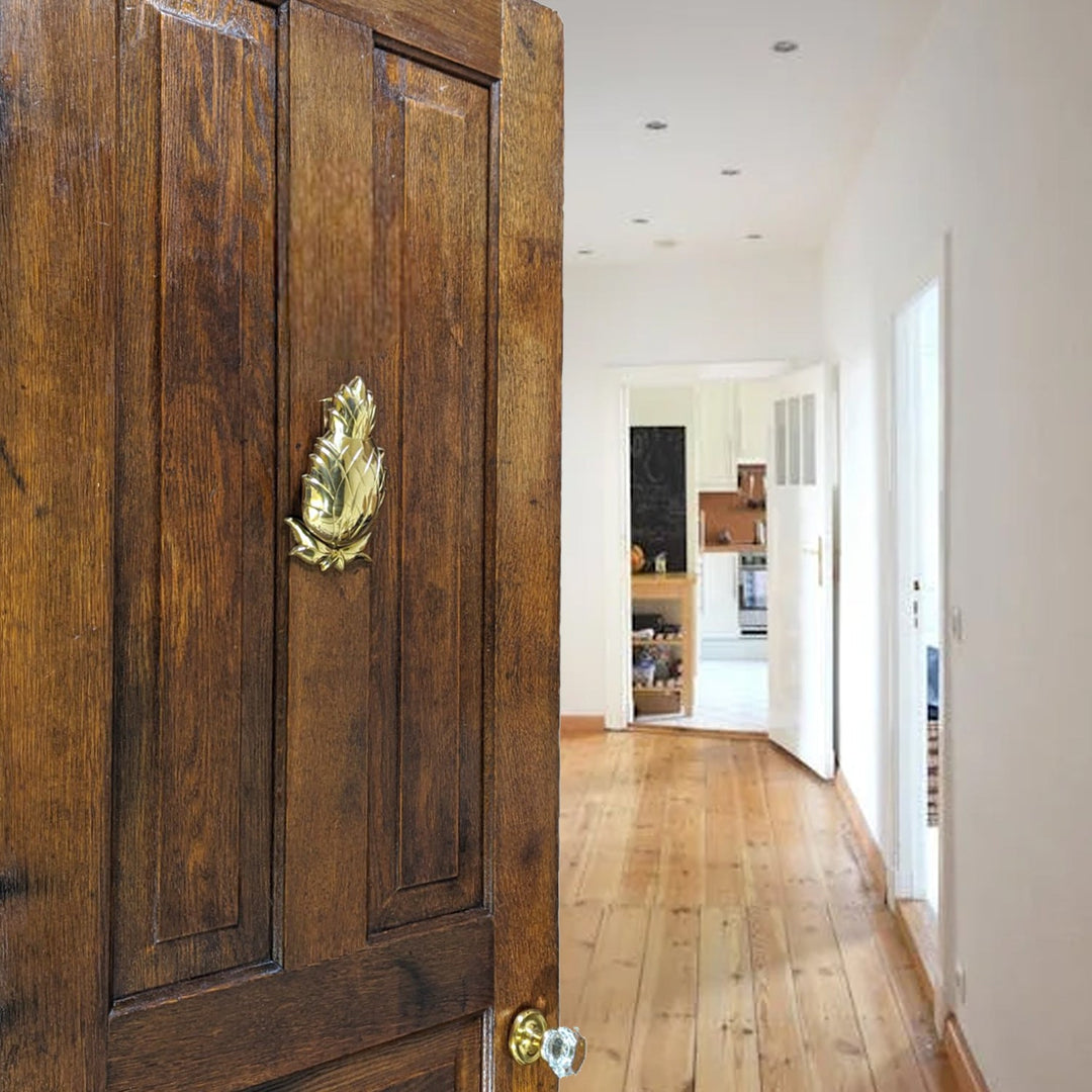 COPPER MOUNTAIN HARDWARE 7 1/2 Inch Solid Brass Pineapple Door Knocker in Several Finishes